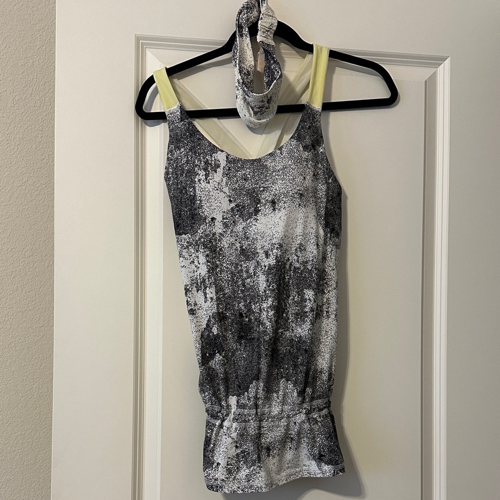EUC Sz Xs Lucy Criss-Cross Splatter Tank Top